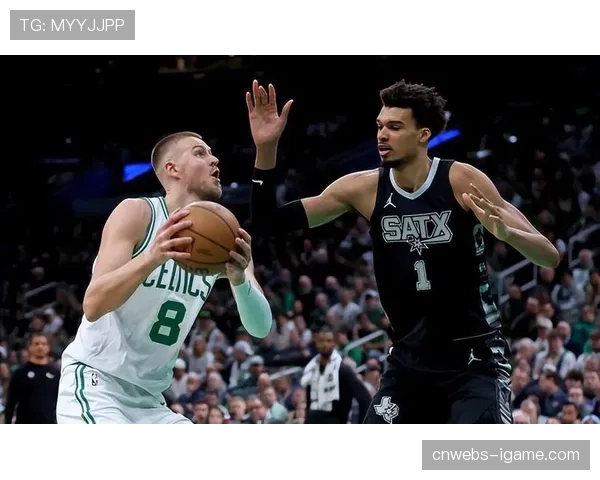 马刺勇士西部第二争夺战，文班亚马波尔津吉斯内线对决